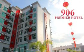 906 Premier Hotel